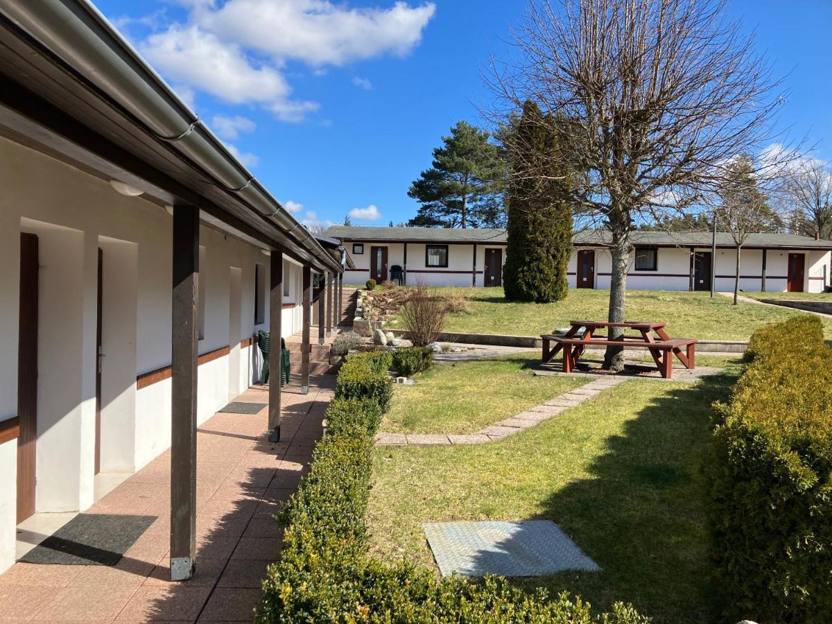Raj Sportovni A Rekreacni Resort Branzez Kněžmost Buitenkant foto