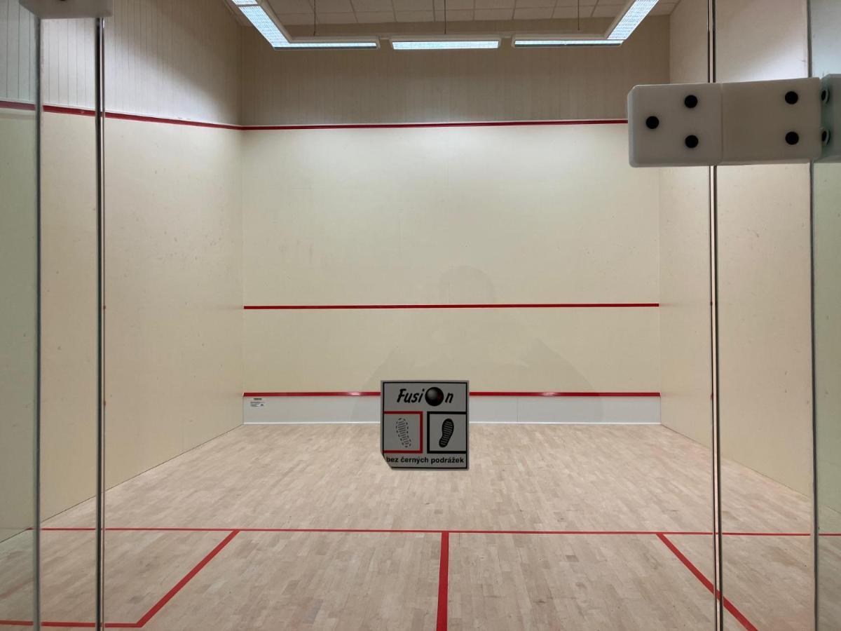 Raj Sportovni A Rekreacni Resort Branzez Kněžmost Buitenkant foto