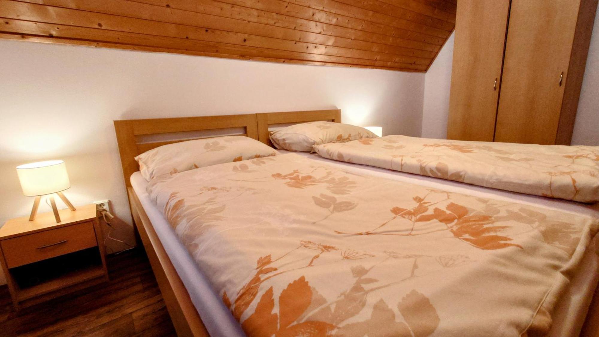 Raj Sportovni A Rekreacni Resort Branzez Kněžmost Buitenkant foto