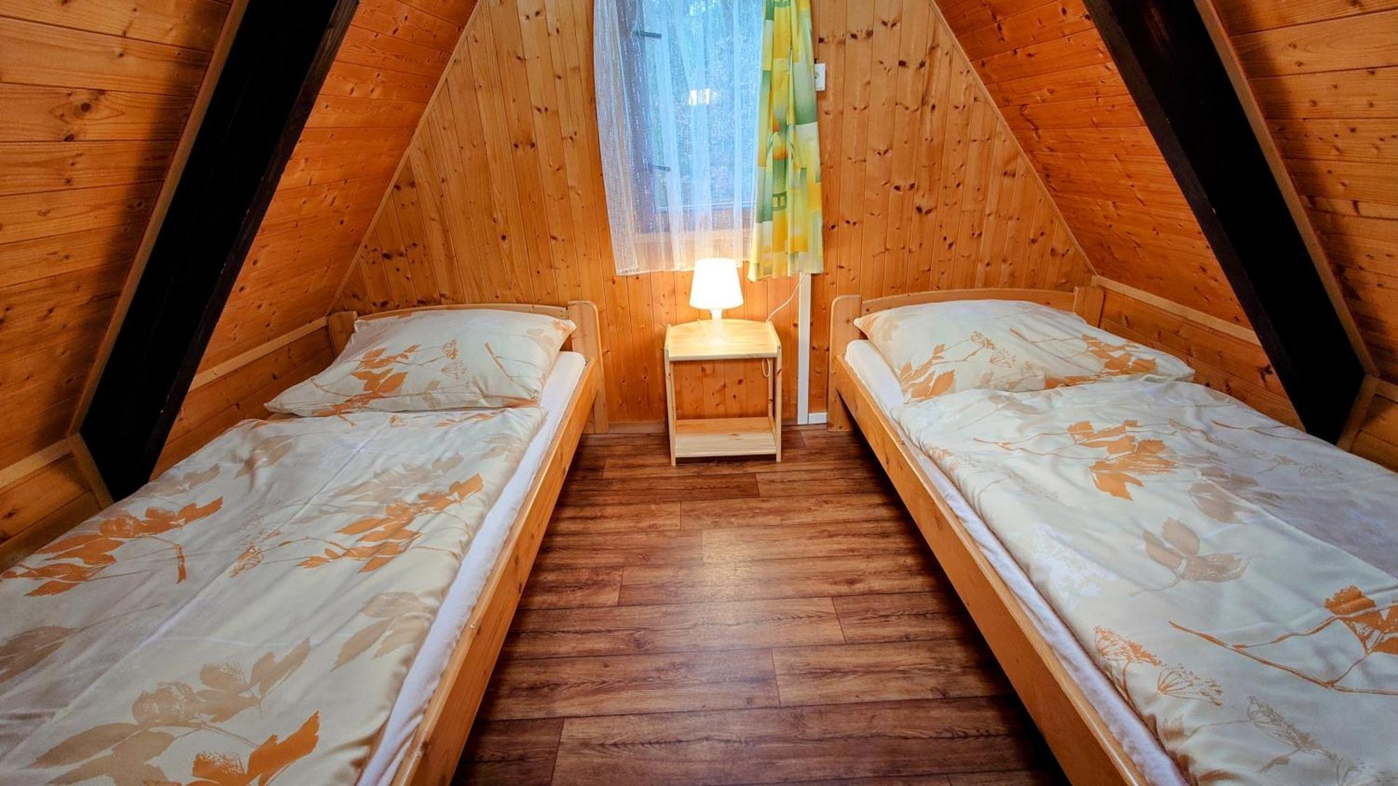 Raj Sportovni A Rekreacni Resort Branzez Kněžmost Buitenkant foto